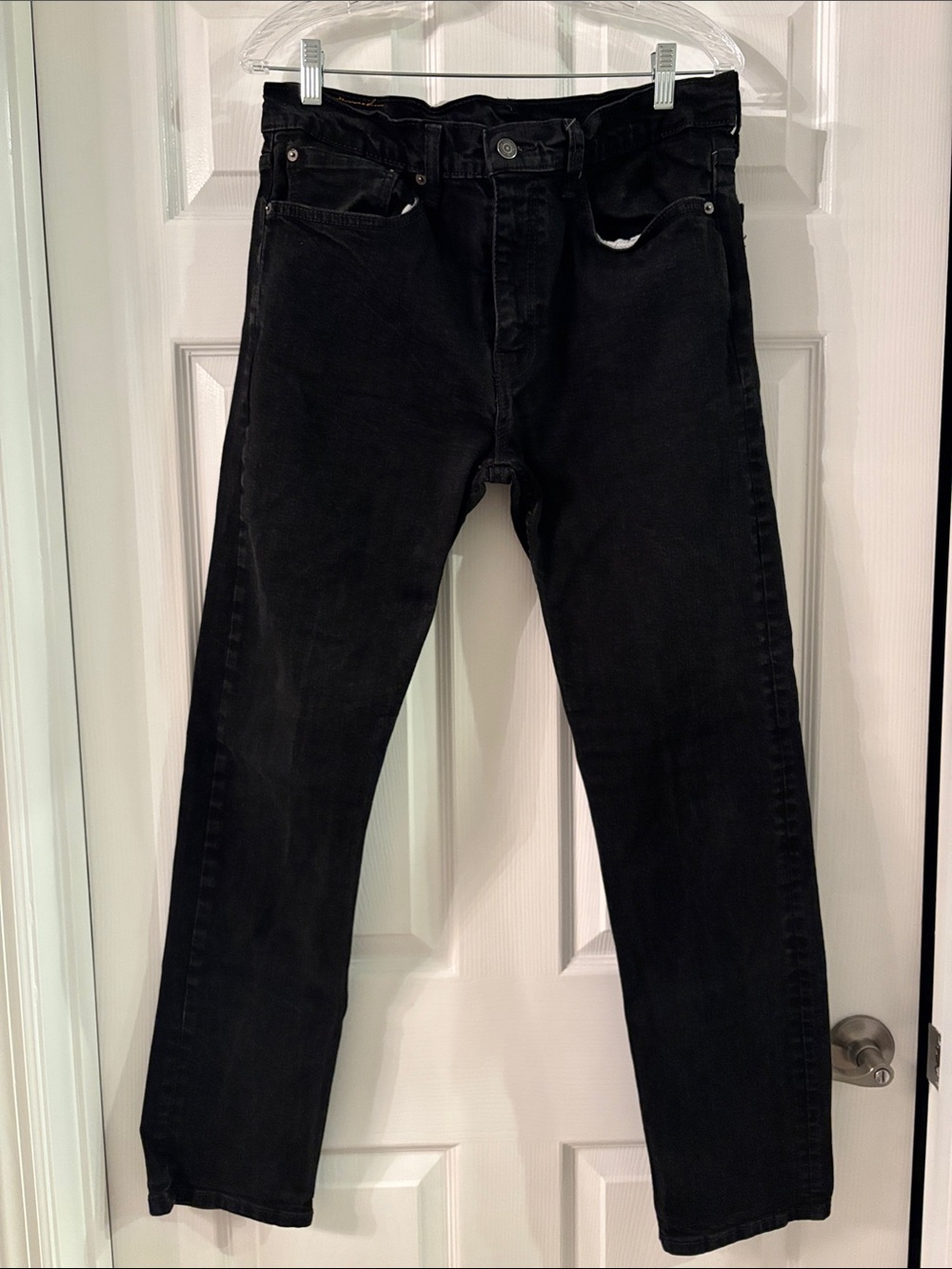 Levi’s Black Jeans